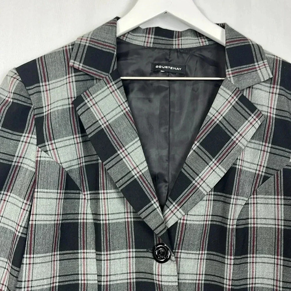Courtenay Womens Jacket S/M Gray Black Plaid Notched Collar Button Up Short EUC - Picture 3 of 13